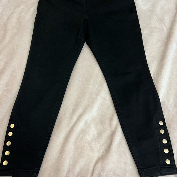 Thalia Sodi Women's Black Jeggings Large | Worn only once | Gold Toned buttons - Picture 3 of 8